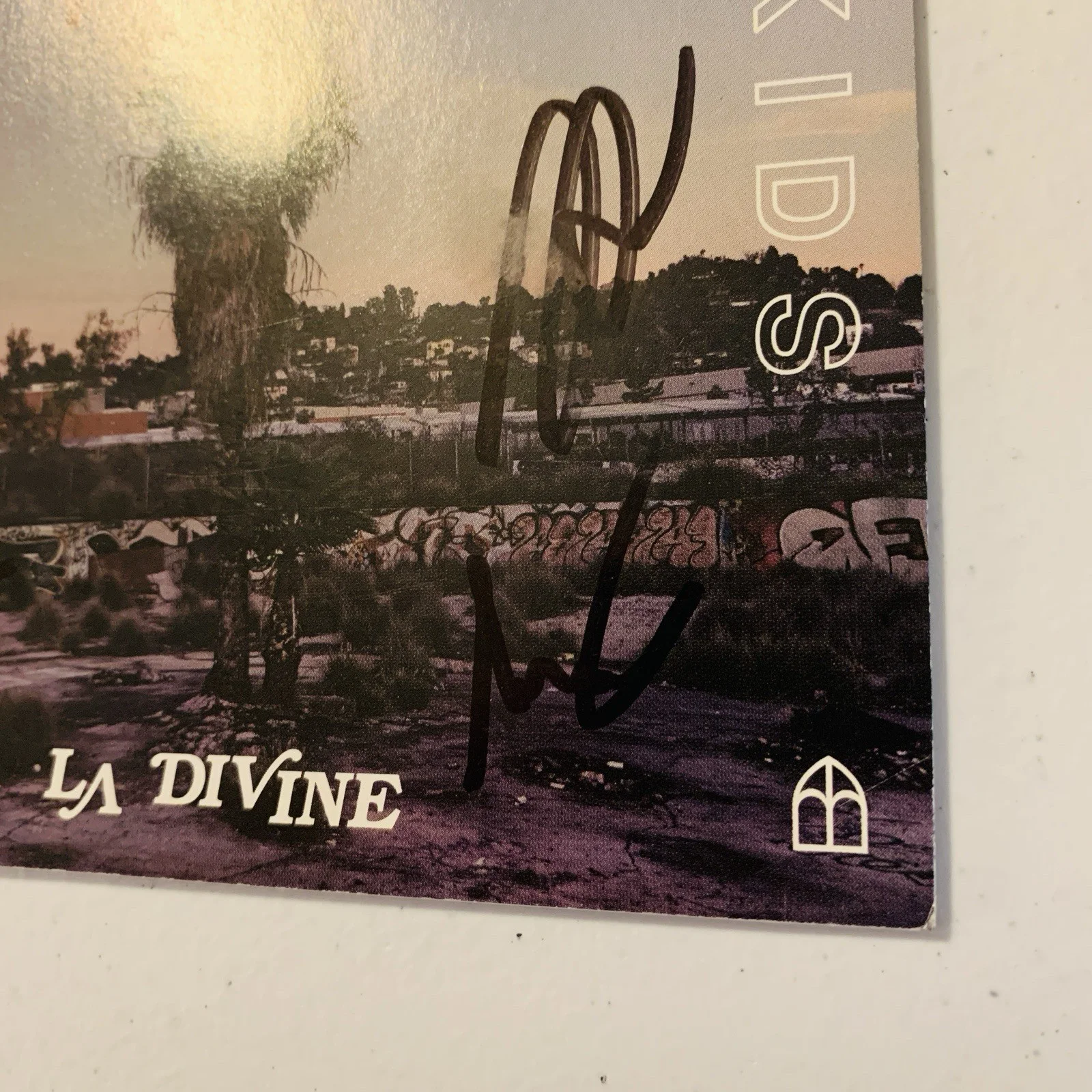 Cold War Kids La Divine Signed By All 5 Members CD Booklet Only, NO CD, image 2