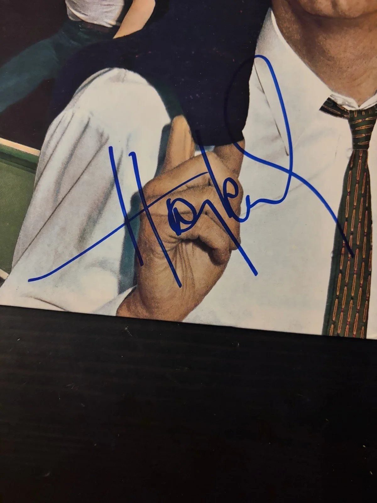 Huey Lewis & The News Sports LP signed by Huey Lewis Autographed Rare, изображение 2