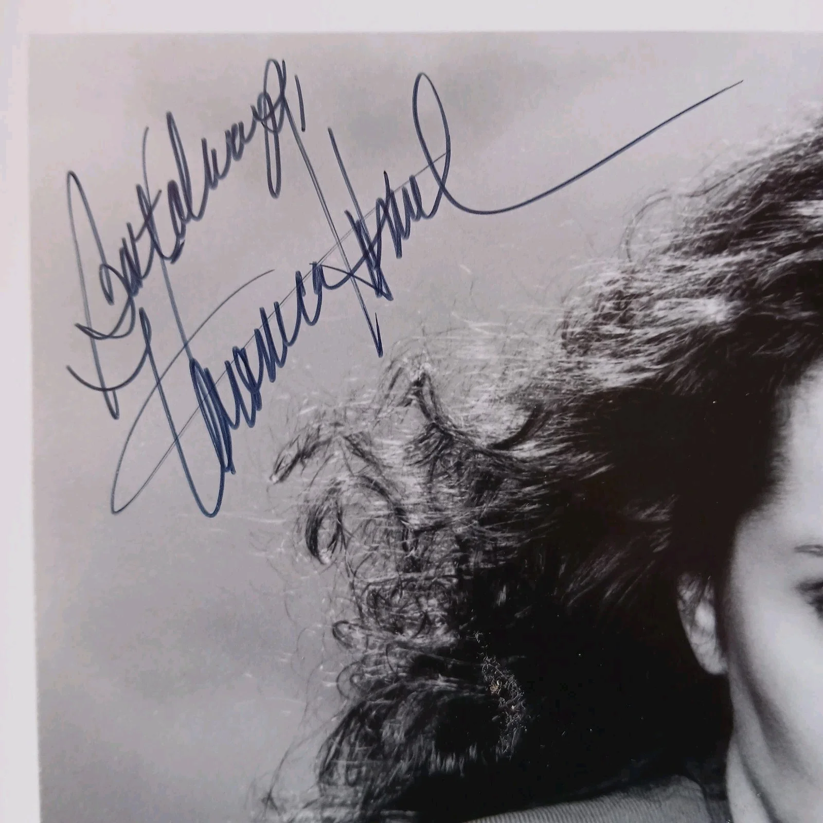 veronica hamel — veronica hamel signed 8x10 photo stunning hill st. blues actress, изображение 2