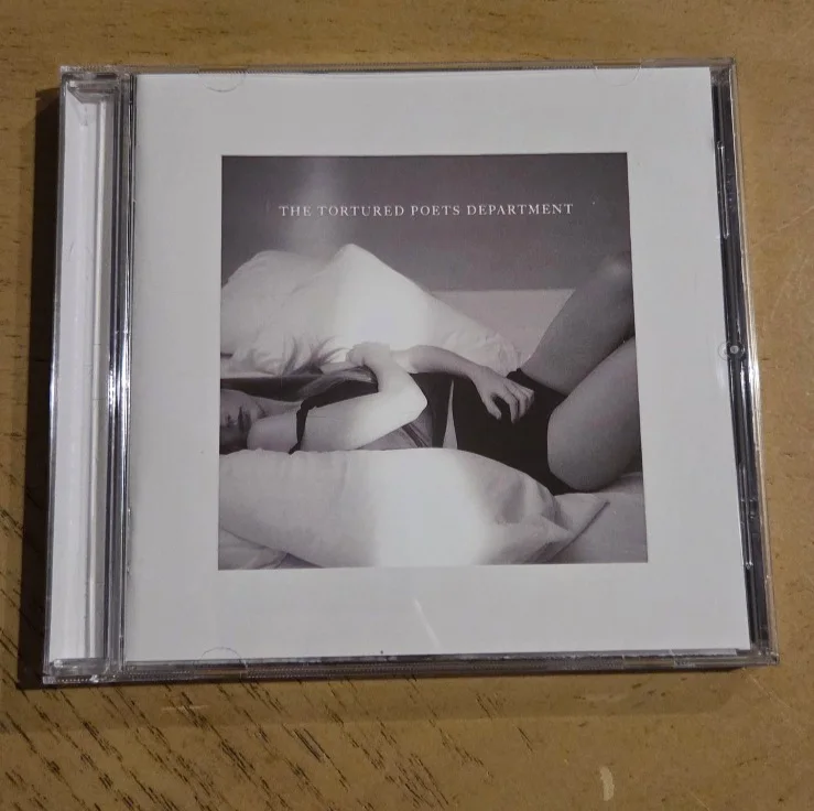 Taylor Swift The Tortured Poets Department CD SIGNED Insert TTPD, image 2