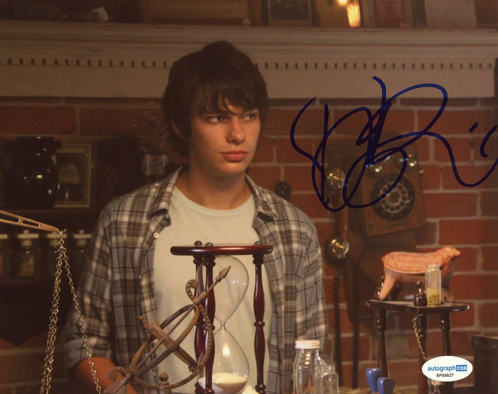 Devon Bostick — Devon Bostick "Dead Before Dawn 3D" Autograph SIGNED 'Casper' 8x10 Photo ACOA, image 2
