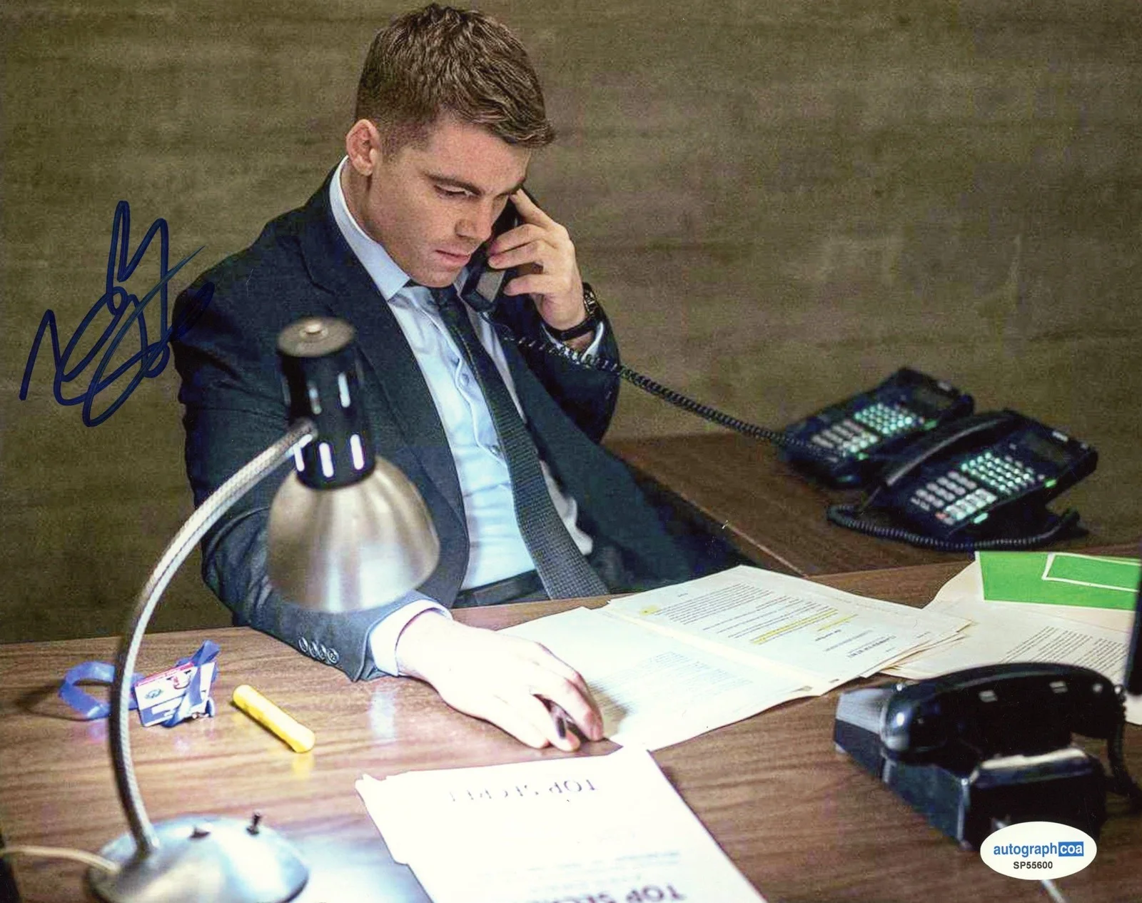 Gabriel Basso — Gabriel Basso "The Night Agent" AUTOGRAPH Signed 'Peter' 8x10 Photo ACOA, image 2
