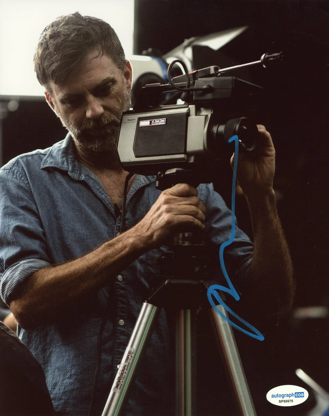 Paul Thomas Anderson — Paul Thomas Anderson "One Battle After Another" AUTOGRAPH Signed 8x10 Photo ACOA, image 2