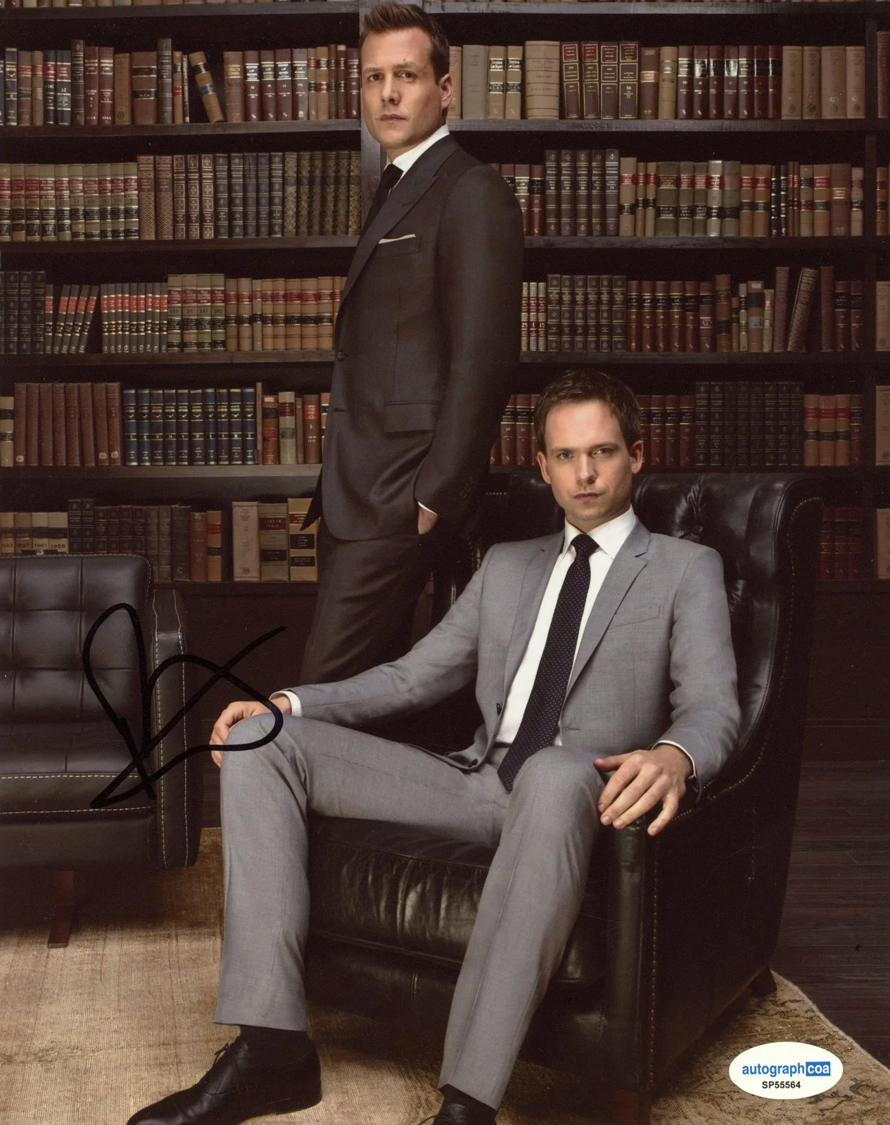 Patrick J. Adams — Patrick J. Adams "Suits" AUTOGRAPH Signed 'Mike Ross' 8x10 Photo ACOA, изображение 2
