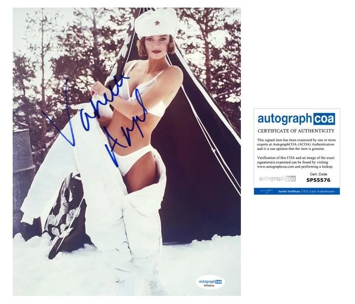 Vanessa Angel — Vanessa Angel "Spies Like Us" AUTOGRAPH Signed Autographed 8x10 Photo ACOA