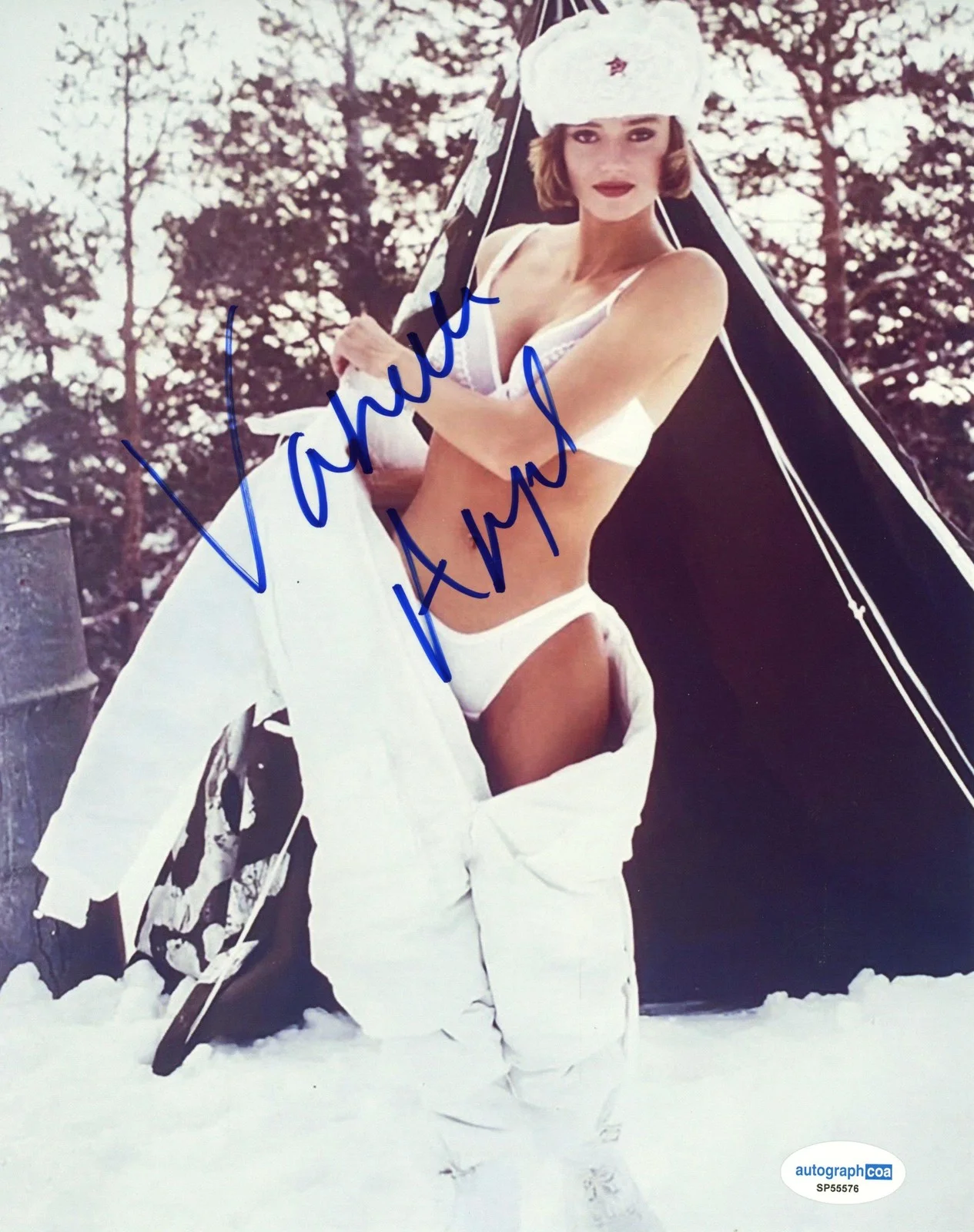 Vanessa Angel — Vanessa Angel "Spies Like Us" AUTOGRAPH Signed Autographed 8x10 Photo ACOA, image 2
