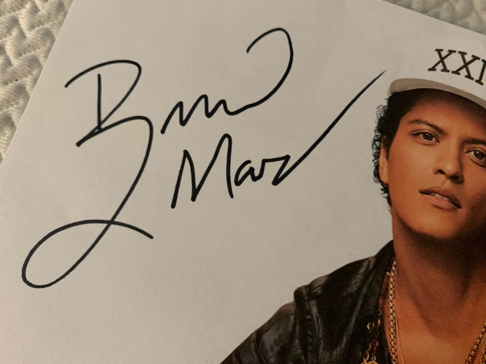 BRUNO MARS HAND SIGNED!!!, image 2