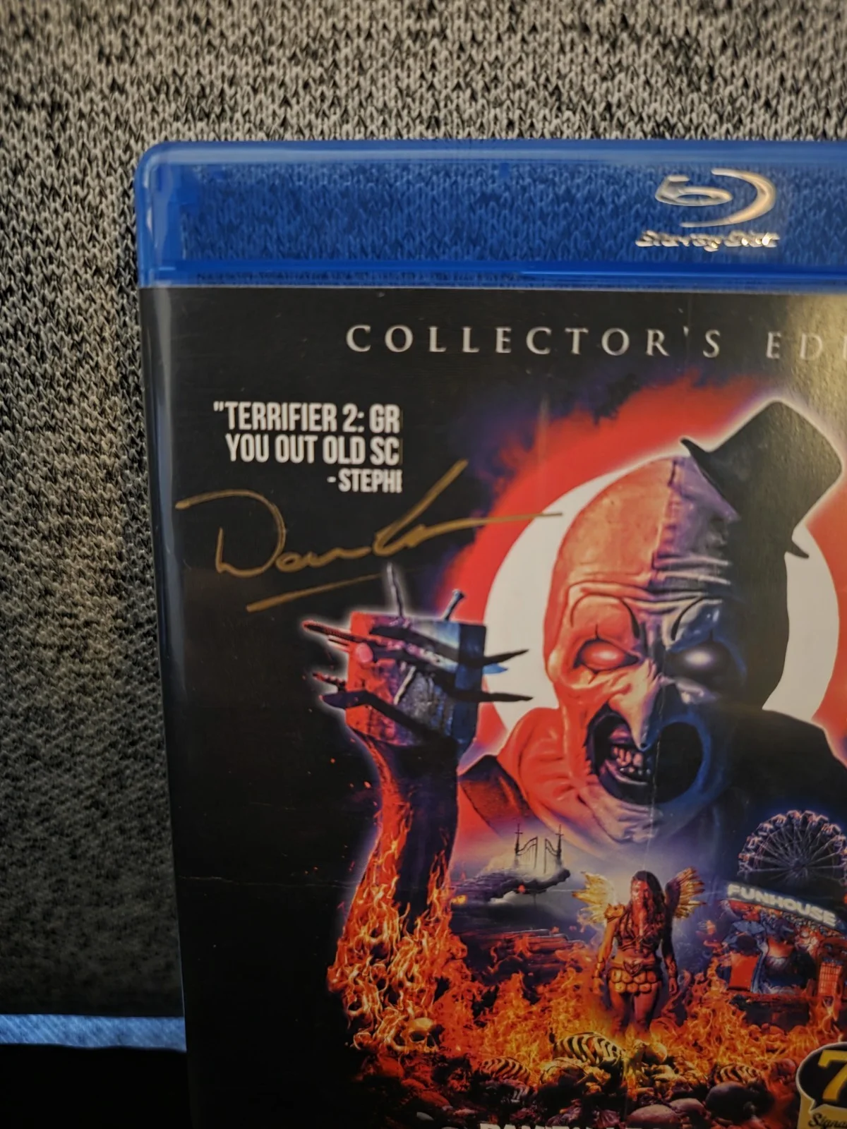 David Howard Thornton, Damen Leone — Terrifier 2 Signed Blu-ray Damen Leone/David Howard Thornton JSA/7bap LE 1/15!, image 4