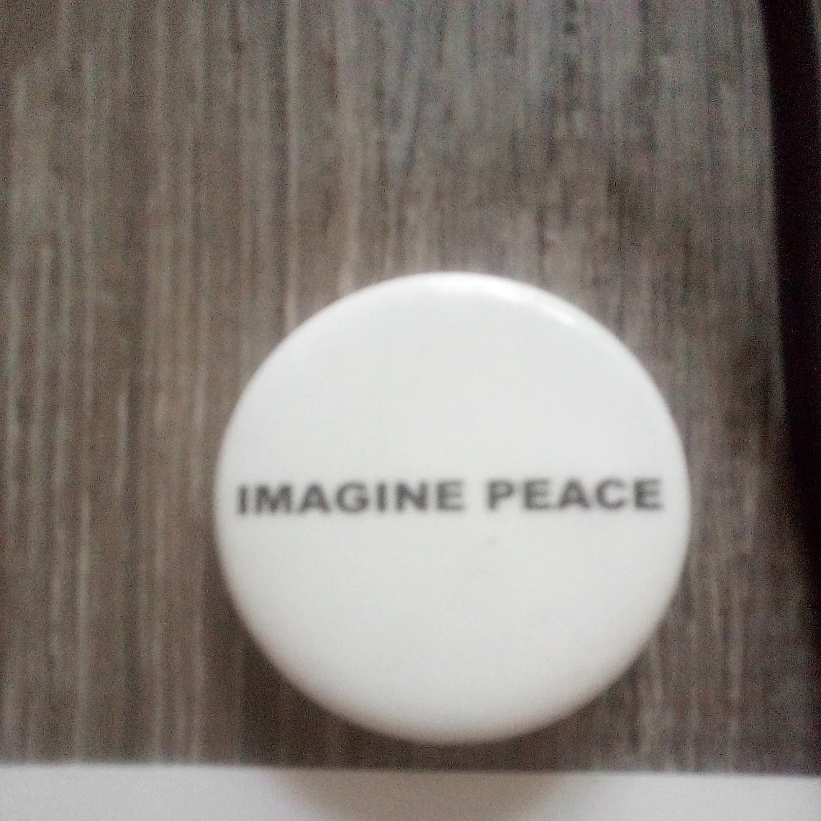 JOHN LENNON-YOKO ONO Rare button & post card, image 2