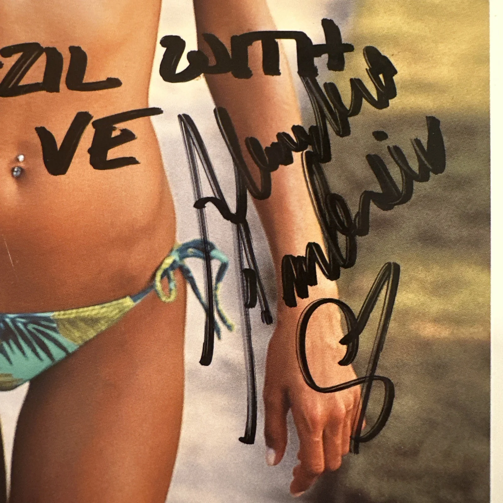 Alessandra Ambrosio — ALESSANDRA AMBROSIO Signed 8 x 10 Photo Bikini Pose Autographed, изображение 3