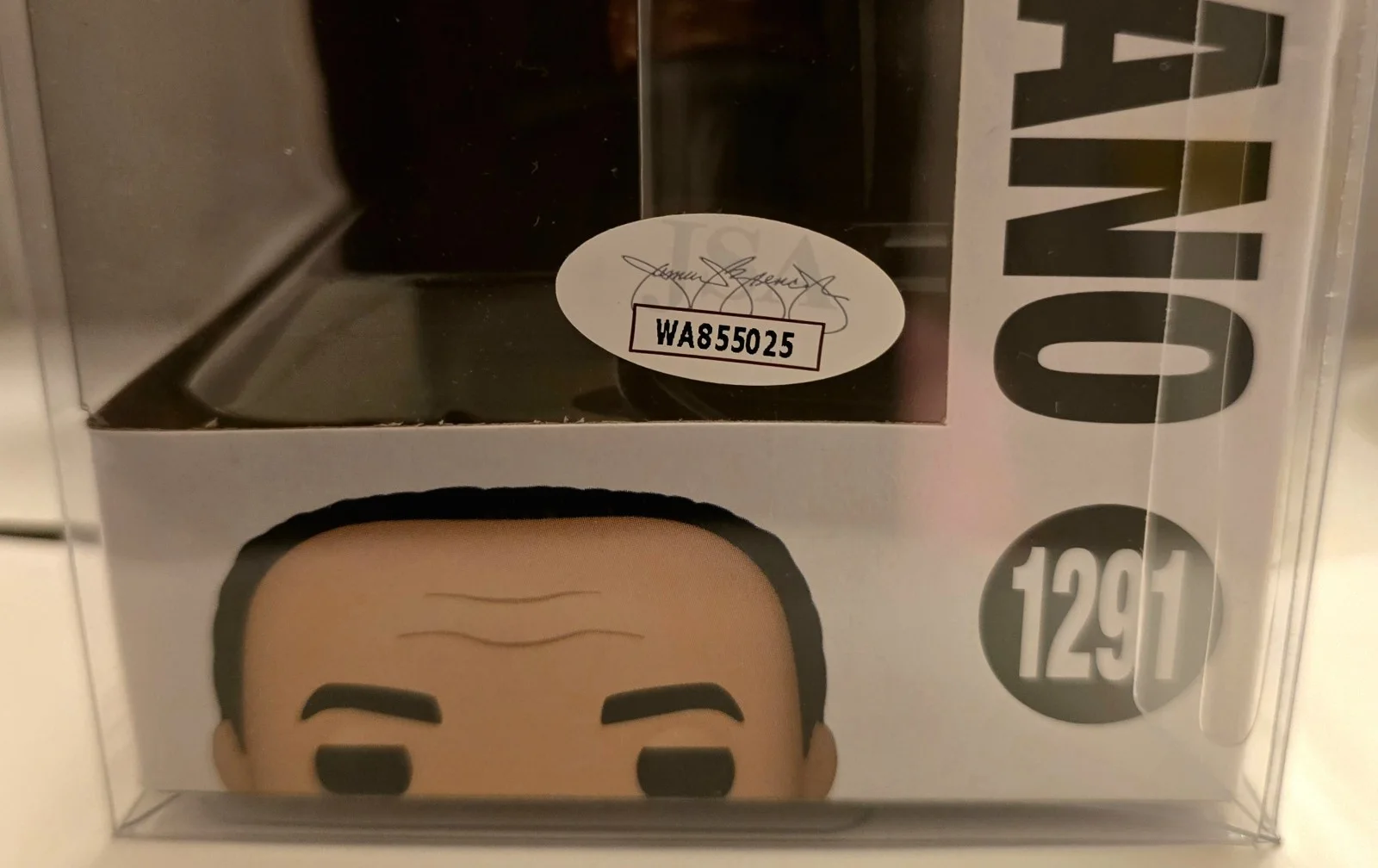 Robert Iler — Robert Iler & Jamie-Lynn Sigler Autograph Signed Tony Soprano Funko Pop 1291 JSA, изображение 2