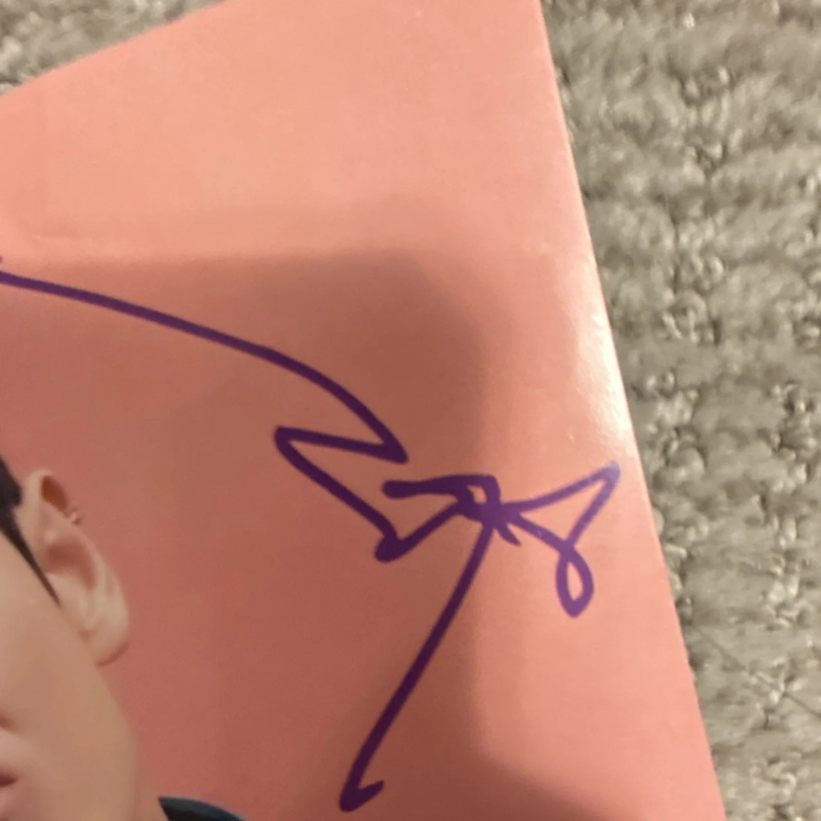 Original Signed Autographed Photo by TOP. Thanos from squid games signed photo., изображение 3