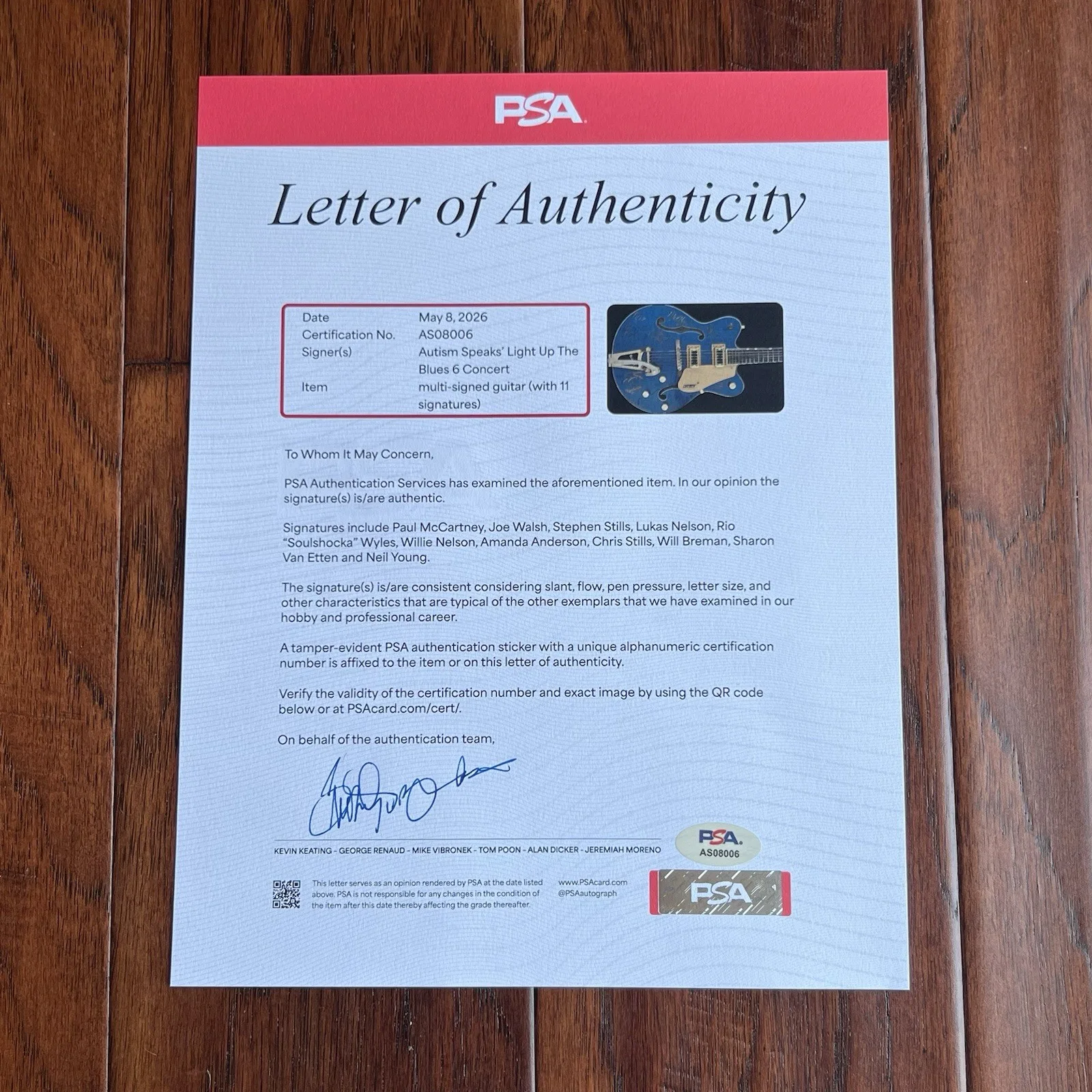PAUL McCARTNEY Neil Young Willie Nelson Autograph Signed Guitar EX IRSAY * PSA, изображение 2
