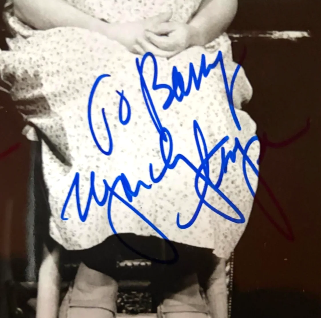 Marilyn Cooper, Requel Welch — MARILYN COOPER & RAQUEL WELCH SIGNED AUTOGRAPHED 8X10 PHOTO WOMAN OF YEAR PSA, изображение 3