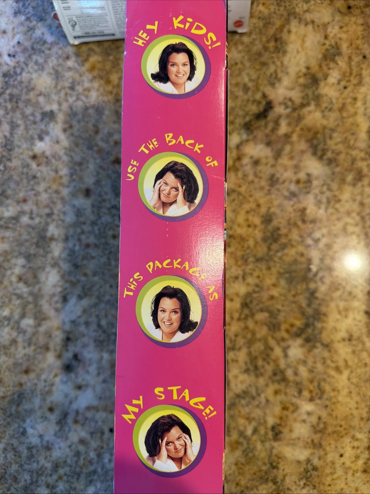 Rosie O’Donnell — Autographed 1999 Rosie O'Donnell Show Barbie Doll In Original Box w Signed Book, изображение 5