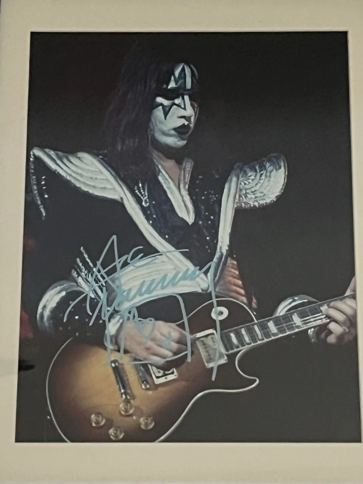 ACE FREHLEY Of KISS Autographed signed 8x11.5 photo Fully Framed, изображение 4