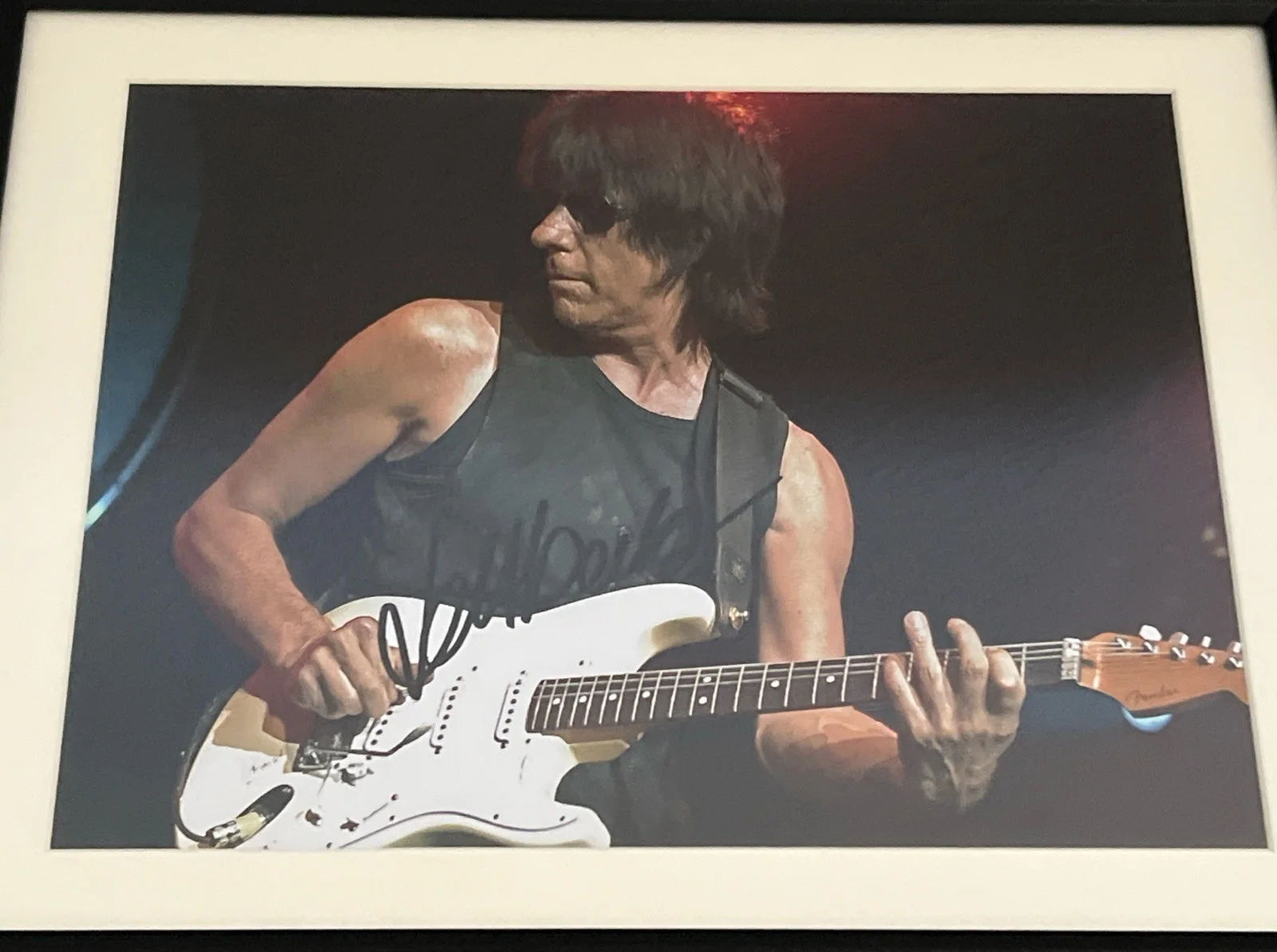 Jeff Beck Signed Autographed 8x11.5 Photo Fully Framed Rock Guitar Legend, изображение 3