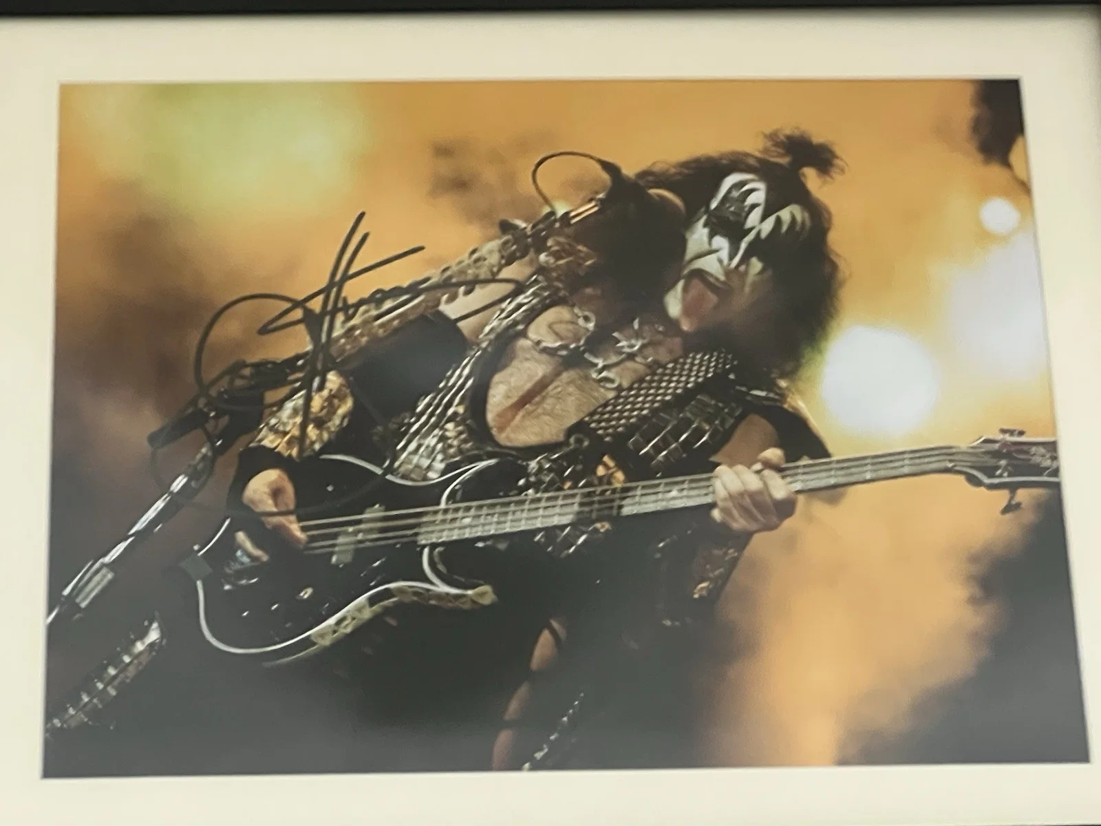 GENE SIMMONS Autographed signed 8 X 11.5 photo Fully Framed KISS Rock & Roll, image 5