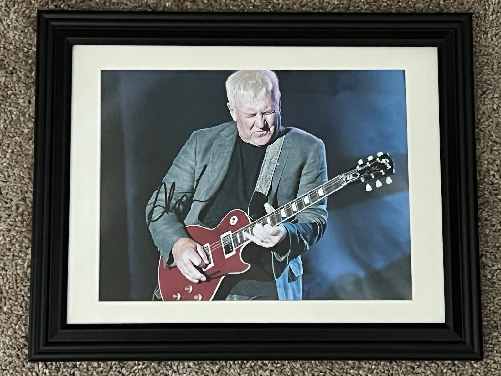 ALEX LIFESON Of RUSH Autographed signed 8 X 11.5 photo GUITAR LEGEND, изображение 2