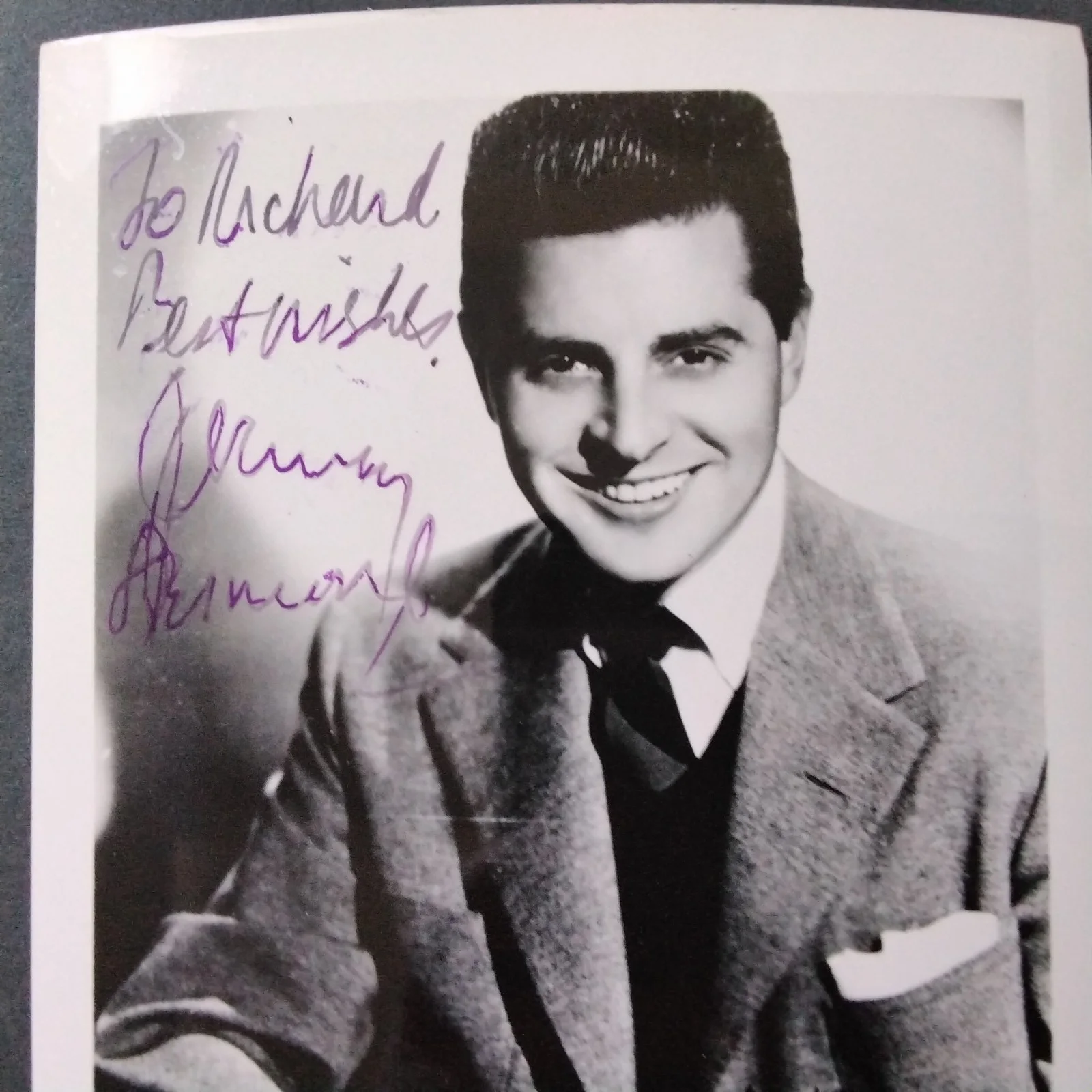 Johnny Desmond SIGNED Photo 40s Broadway Actor Singer Funny Girl C'est Si Bon, изображение 2