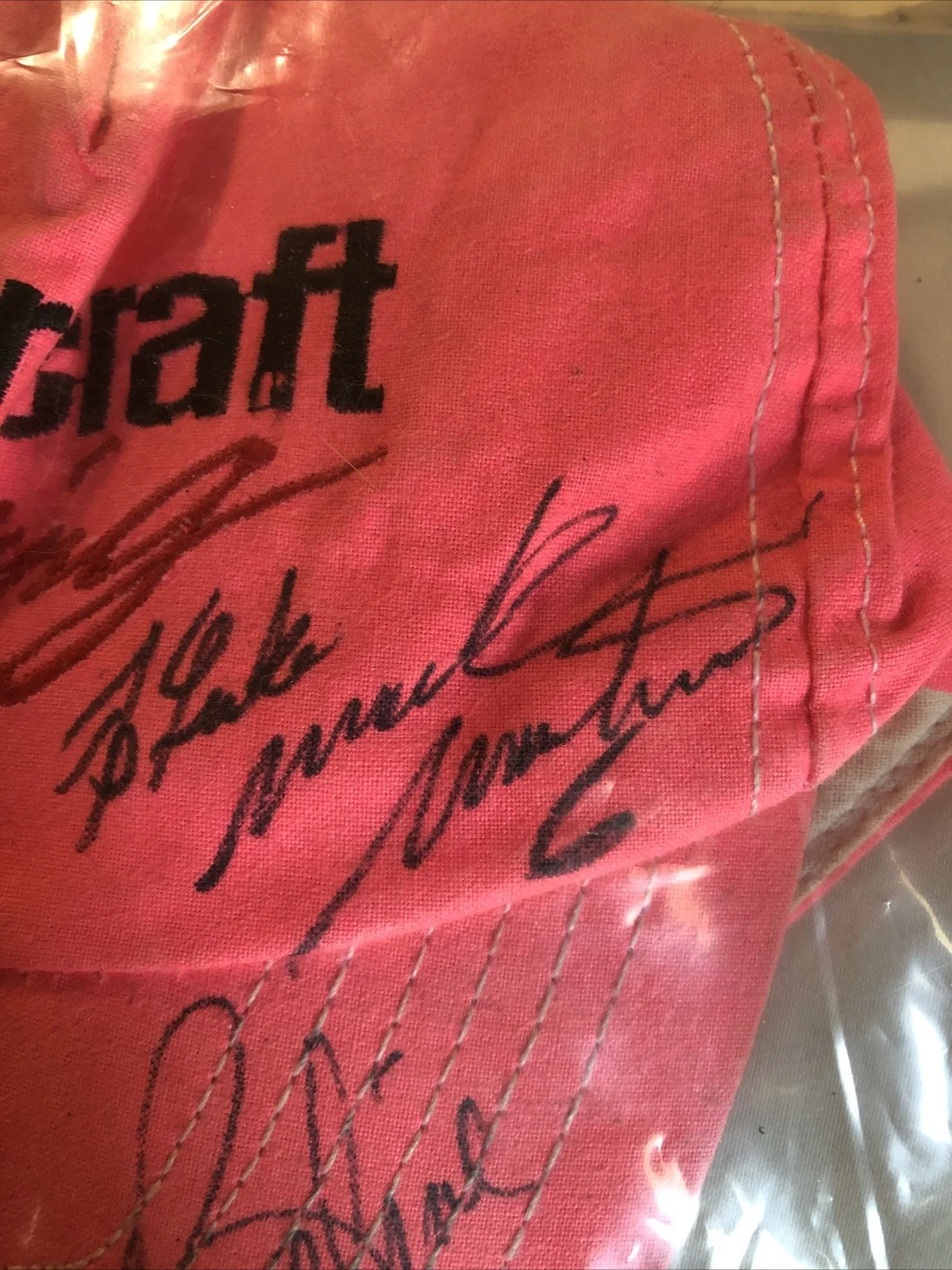 1983 Gilley’s Country Magazine & Mark Martin Signed Cap, изображение 4