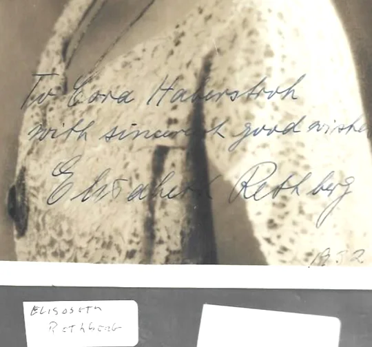 Original Hand Signed autograph by Elizabeth Rethberg on 8 x 10 photo, изображение 2