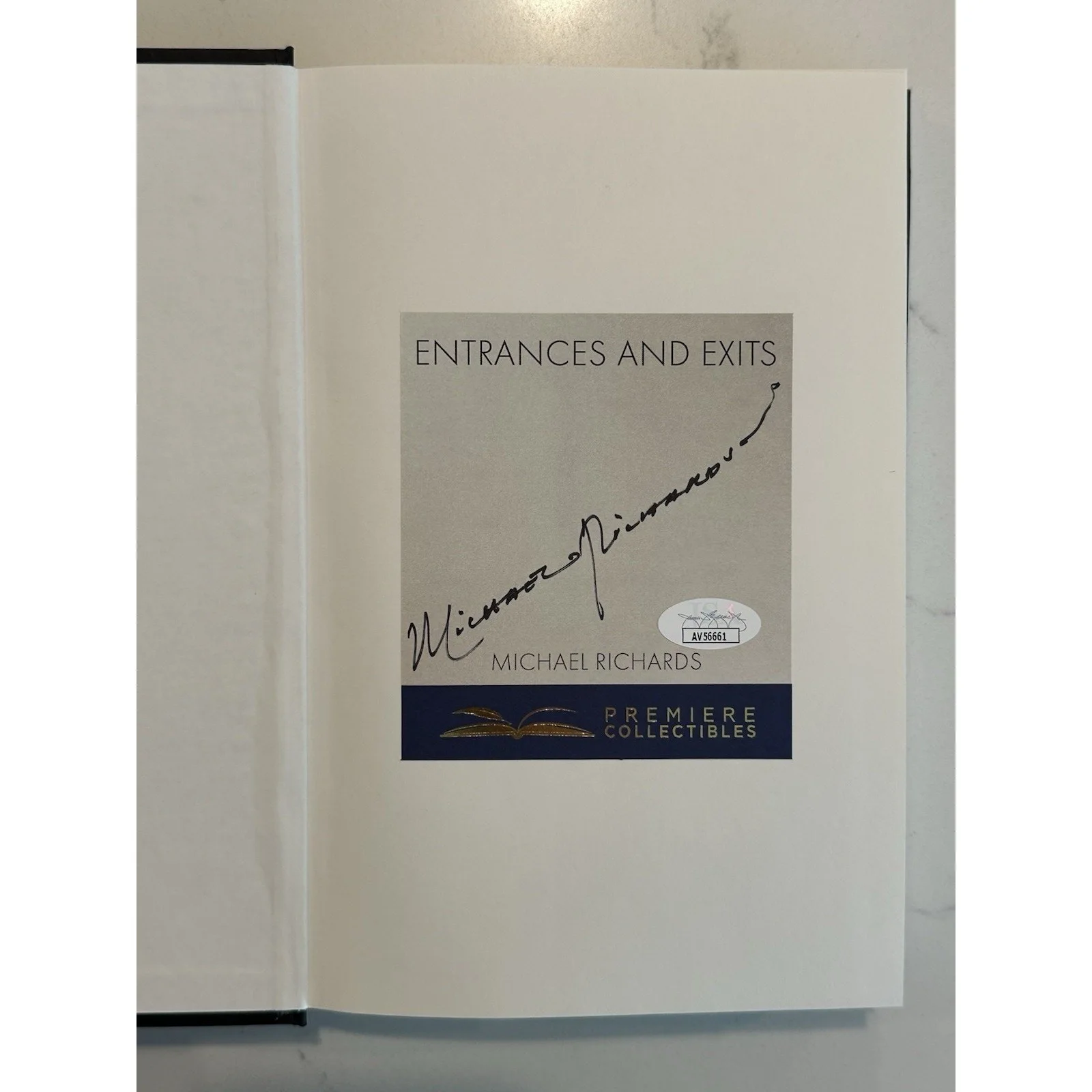 Michael Richards — MICHAEL RICHARDS Seinfeld Kramer SIGNED ENTRANCES EXITS Book AUTOGRAPHED COA #2, image 4