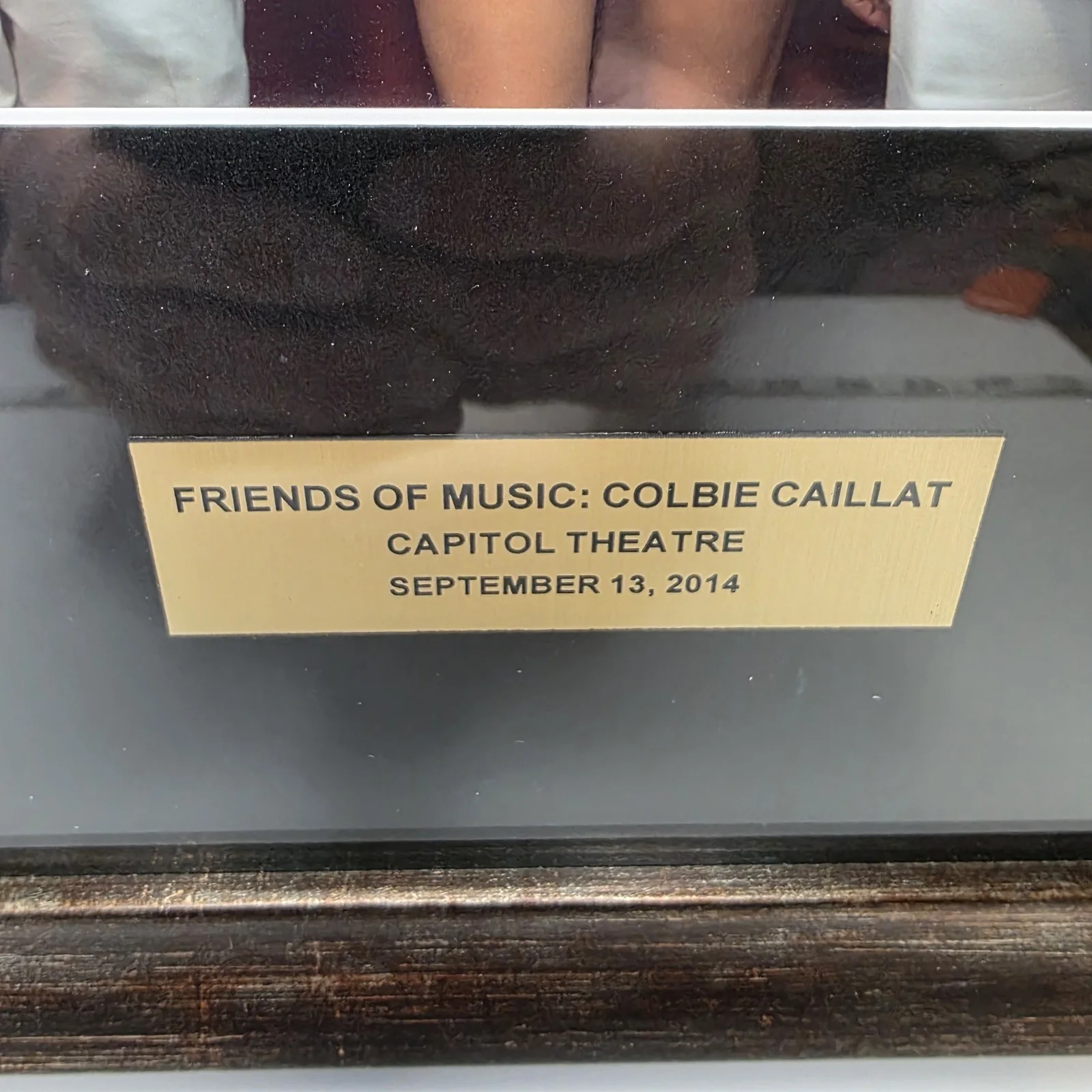 Colbie Caillat — Colbie Caillat Signed Picture Framed 16 x 12.5" Friends of Music Capitol Theatre, изображение 3