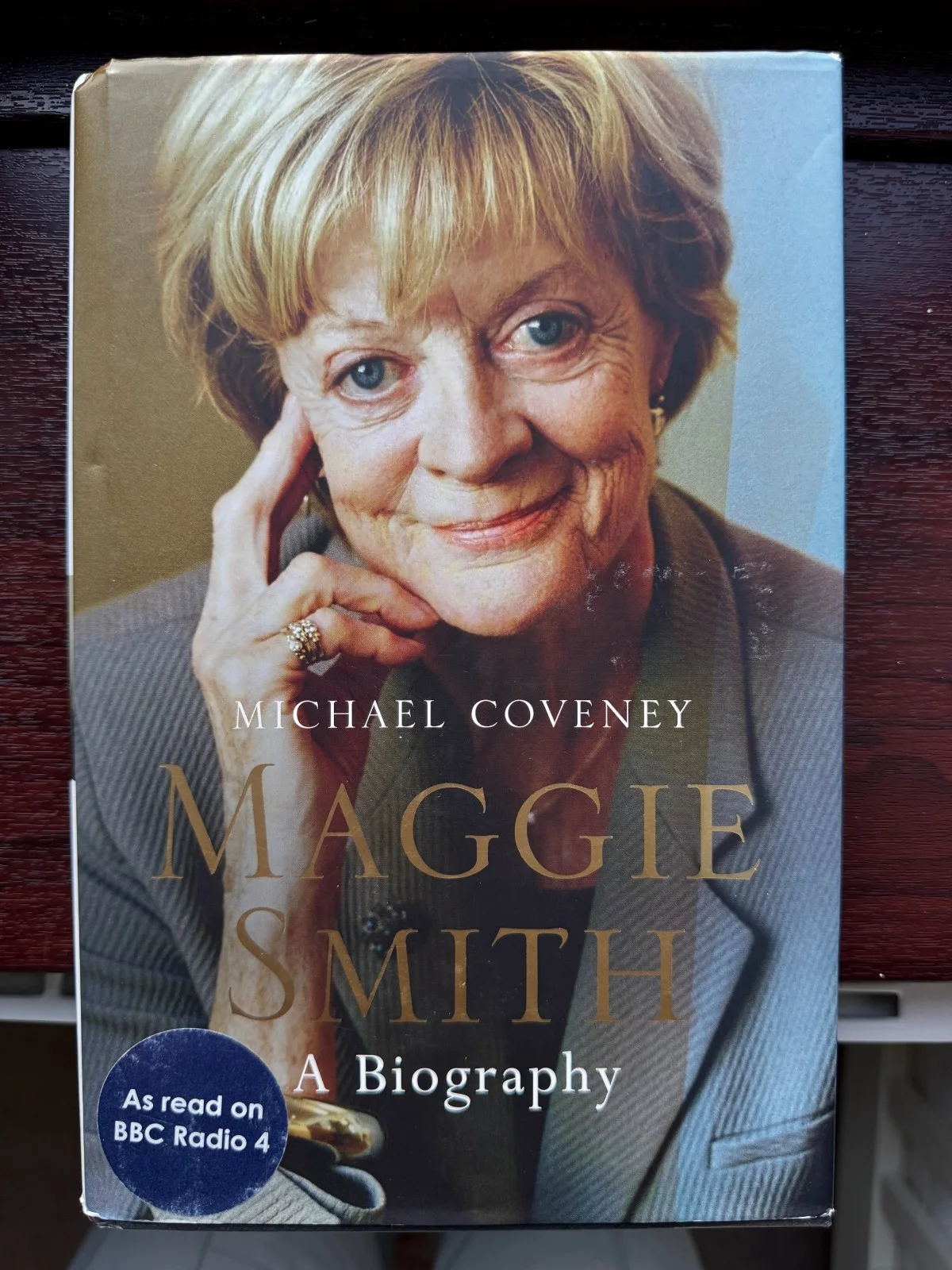 Maggie Smith Hand Signed Biography Book Autograph PSA QO Card + COA Harry Potter, изображение 2