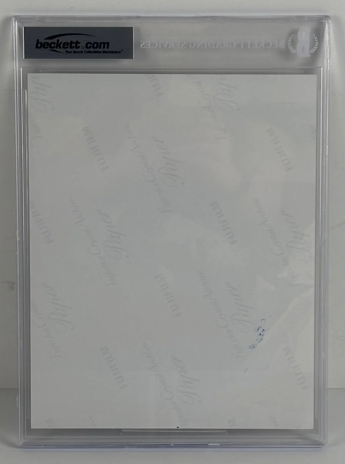 Clint Eastwood — Clint Eastwood Signed 8x10 Photo A Fistful of Dollars Beckett 10 Grade Autograph, изображение 2