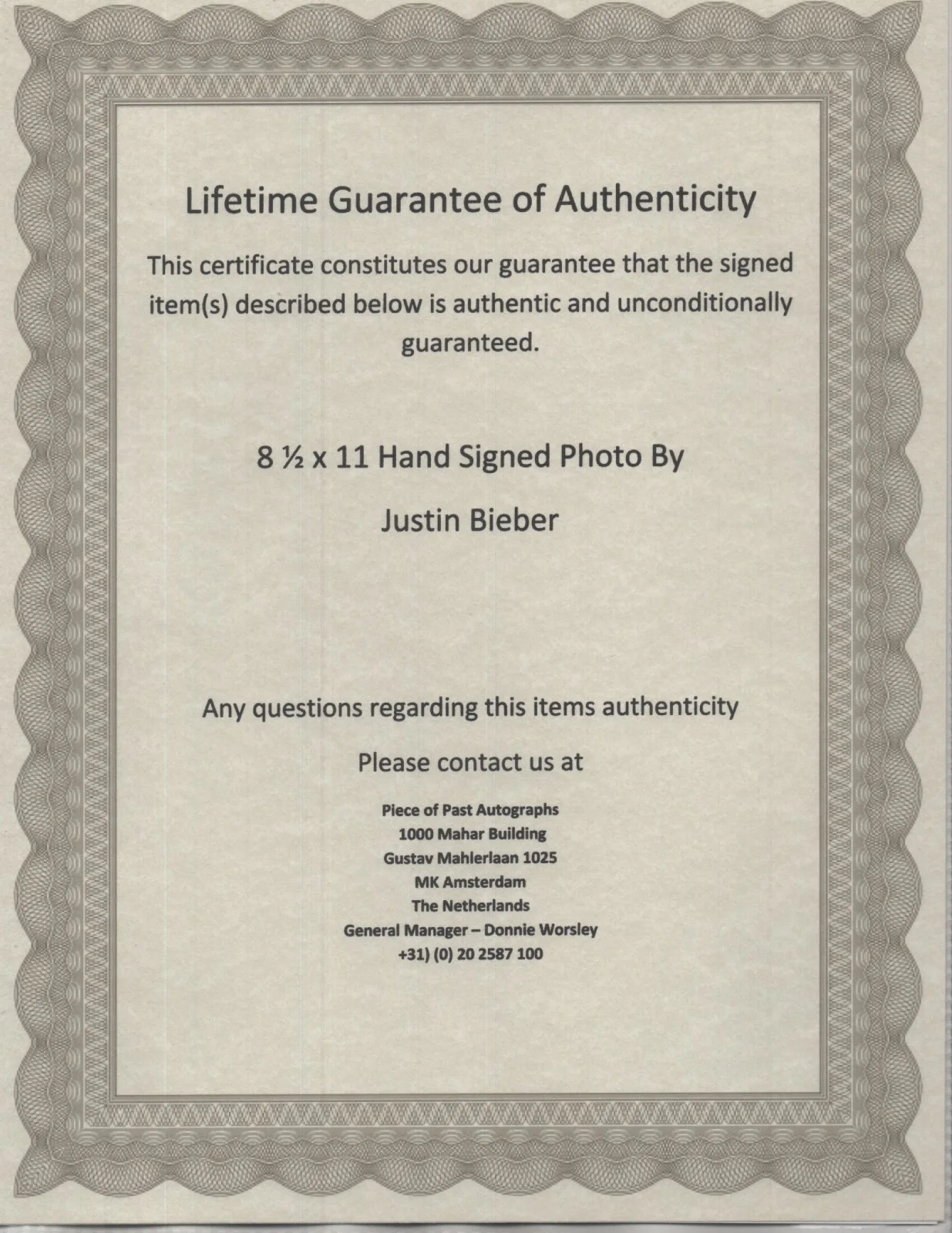 JUSTIN BIEBER - SINGER RAPPER - HAND SIGNED AUTOGRAPHED PHOTO WITH COA, image 2