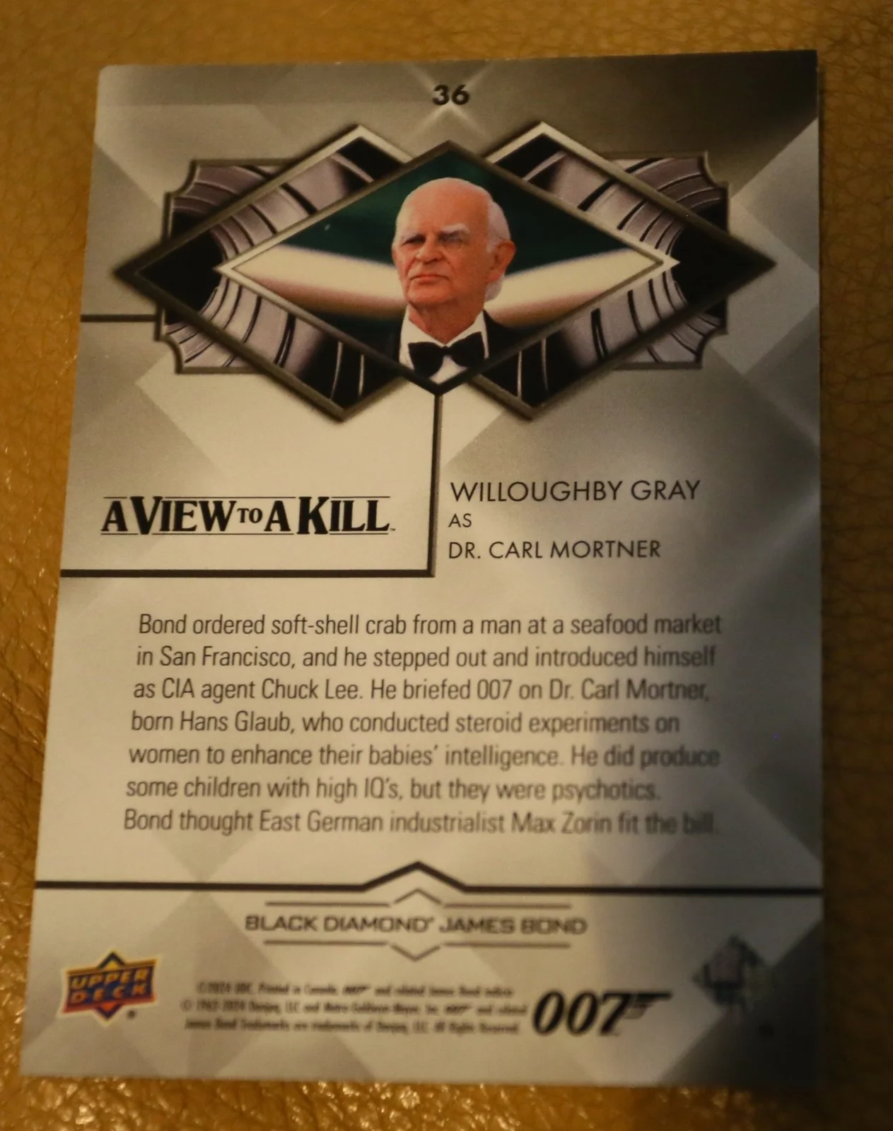 JAMES BOND NUMBER 20 of 199 WILLOUGHBY GRAY BLACK DIAMOND TRADING CARD, image 2