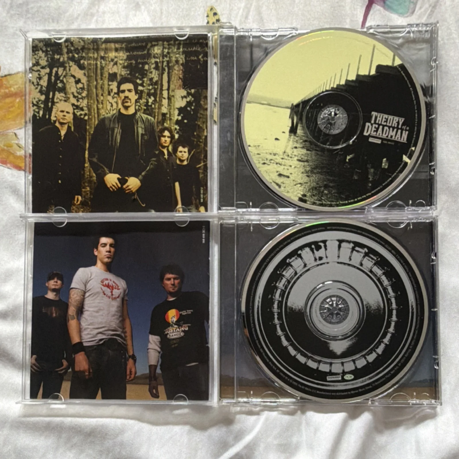 Theory of a Deadman Autographed Original CD & Booklet Lot Signed, изображение 3