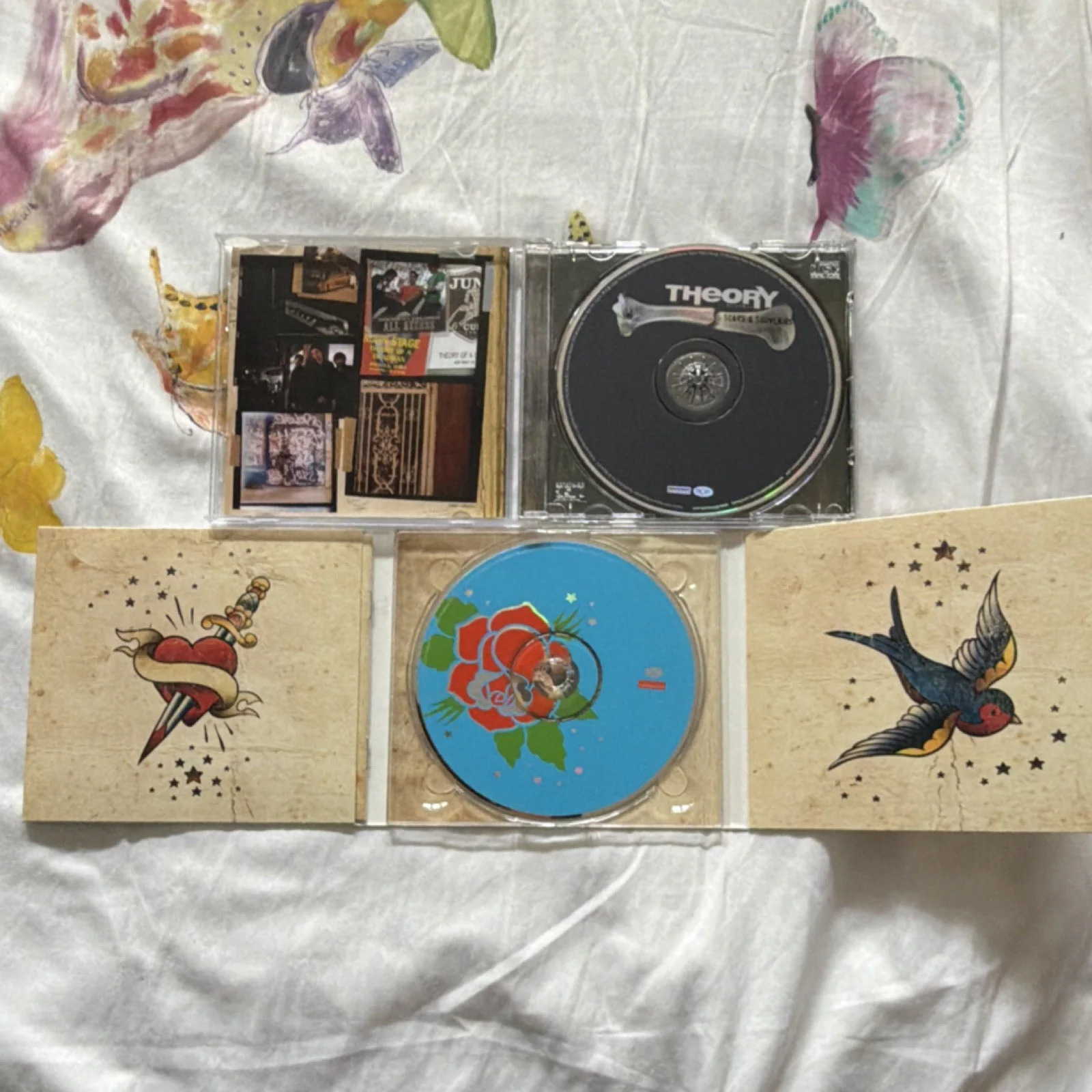Theory of a Deadman Autographed Original CD & Booklet Lot Signed, изображение 5