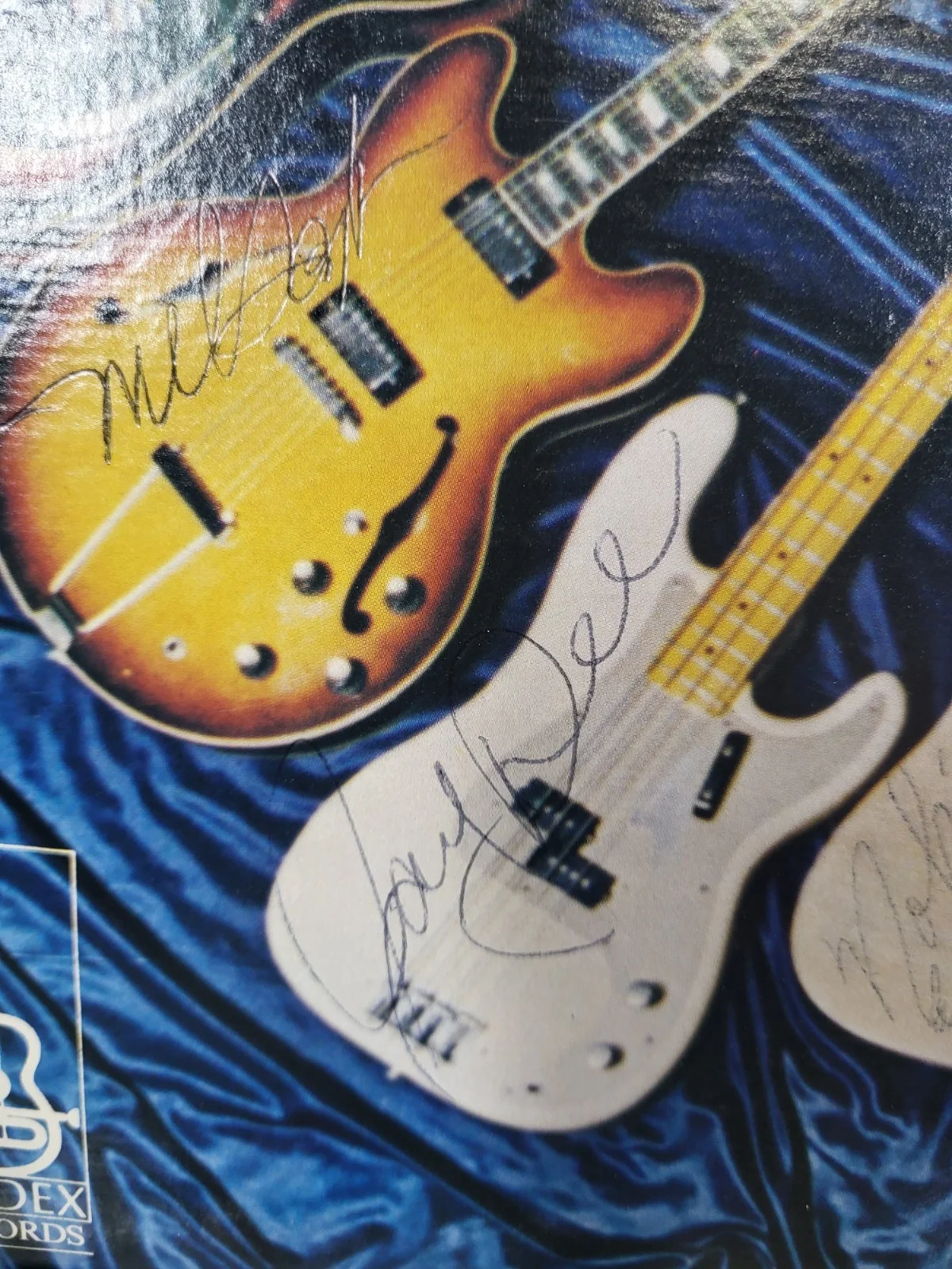 The Ventures Signed Album LP Mel Taylor & Nokie Edwards,+ Autographed 3 Albums, изображение 3