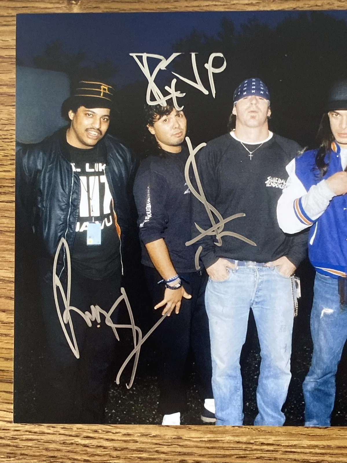 Rocky George & R.J. Herrera Autographed 8x10 Photo 'Suicidal Tendencies' Band, изображение 2