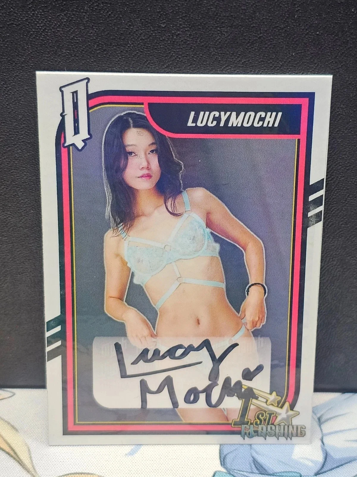 very rare Lucy Mochi signed autographed 2025 Qlyph Trading Card Asian model, image 3