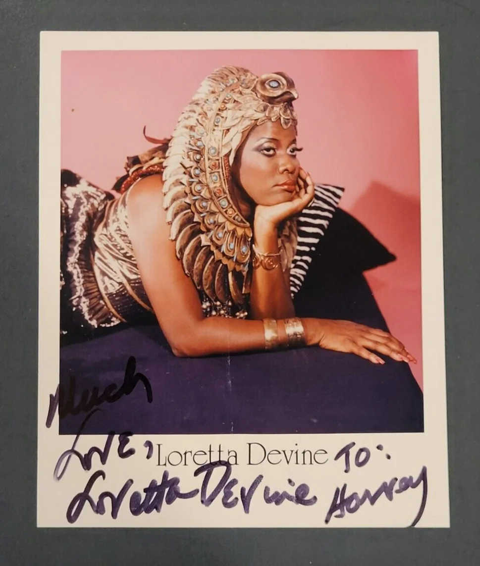 LORETTA DEVINE Signed Promotional Photo-LEGENDARY ACTRESS-PSA Authenticated, image 2