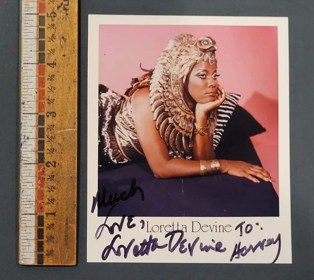 LORETTA DEVINE Signed Promotional Photo-LEGENDARY ACTRESS-PSA Authenticated, image 3
