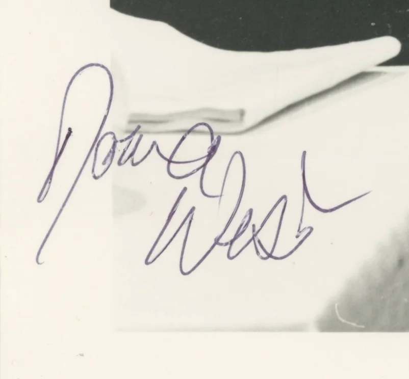 Celebrity — Norma West British Actress Autographed Signed 8x10 Photo AMCo COA 30090, изображение 2