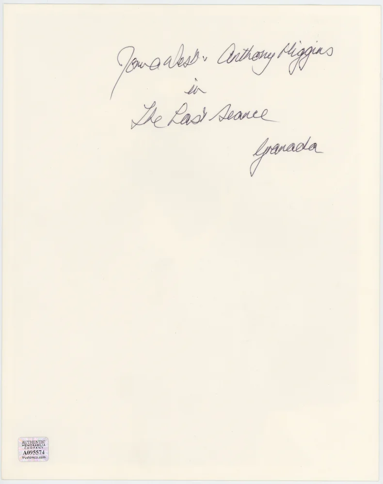 Celebrity — Norma West British Actress Autographed Signed 8x10 Photo AMCo COA 30090, изображение 3