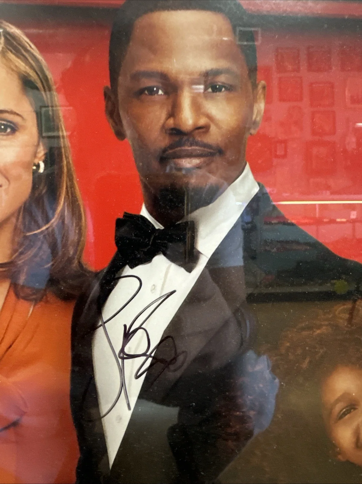 Jamie Fox Cameron Diaz, More — Annie 2014 Movie Poster 24"x36" Glossy Framed And Signed By Cast 5 Signatures, изображение 2