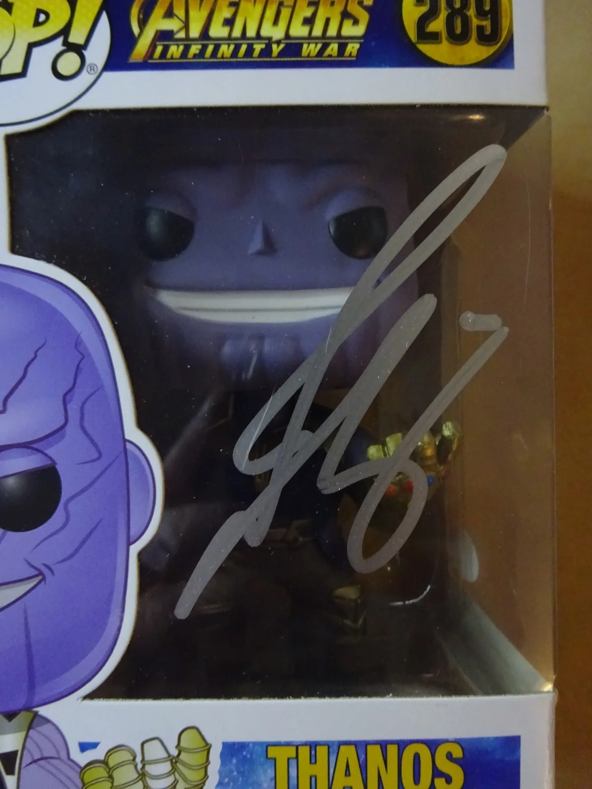 Josh Brolin — Signed Josh Brolin Autographed Thanos Marvel Avengers Funko Pop JSA COA, изображение 3