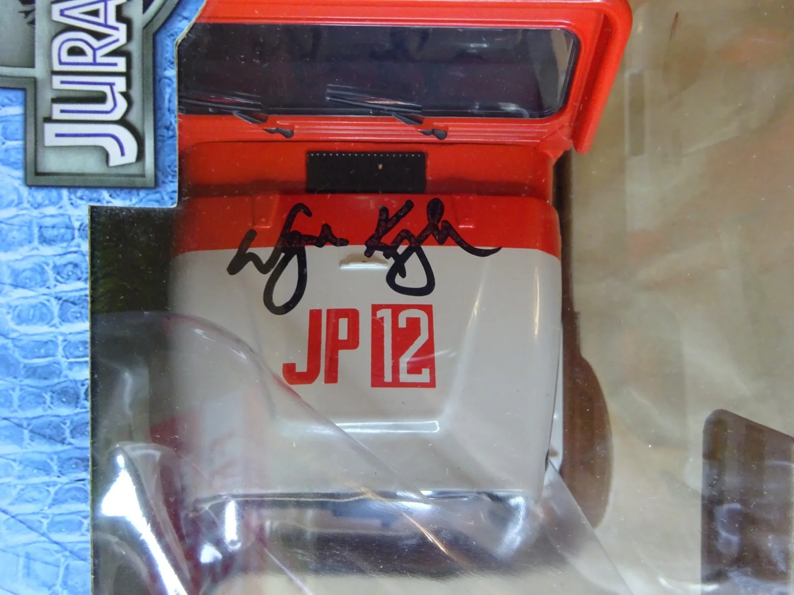 Wayne Knight — Autographed Wayne Knight Signed Jurassic World Diecast Jeep Official Pix COA, image 5
