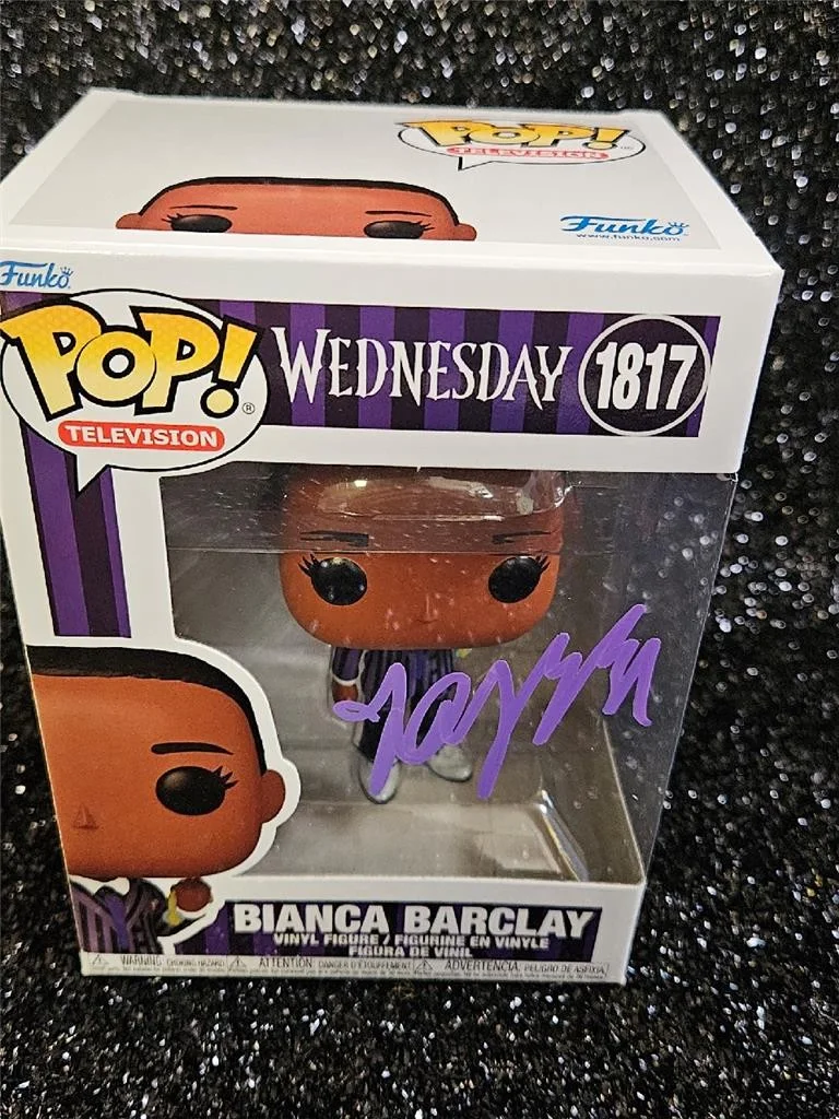JOY SUNDAY — JOY SUNDAY HAND SIGNED AUTOGRAPHED FUNKO POP! WEDNESDAY BIANCA BARCLAY W/ COA, изображение 3