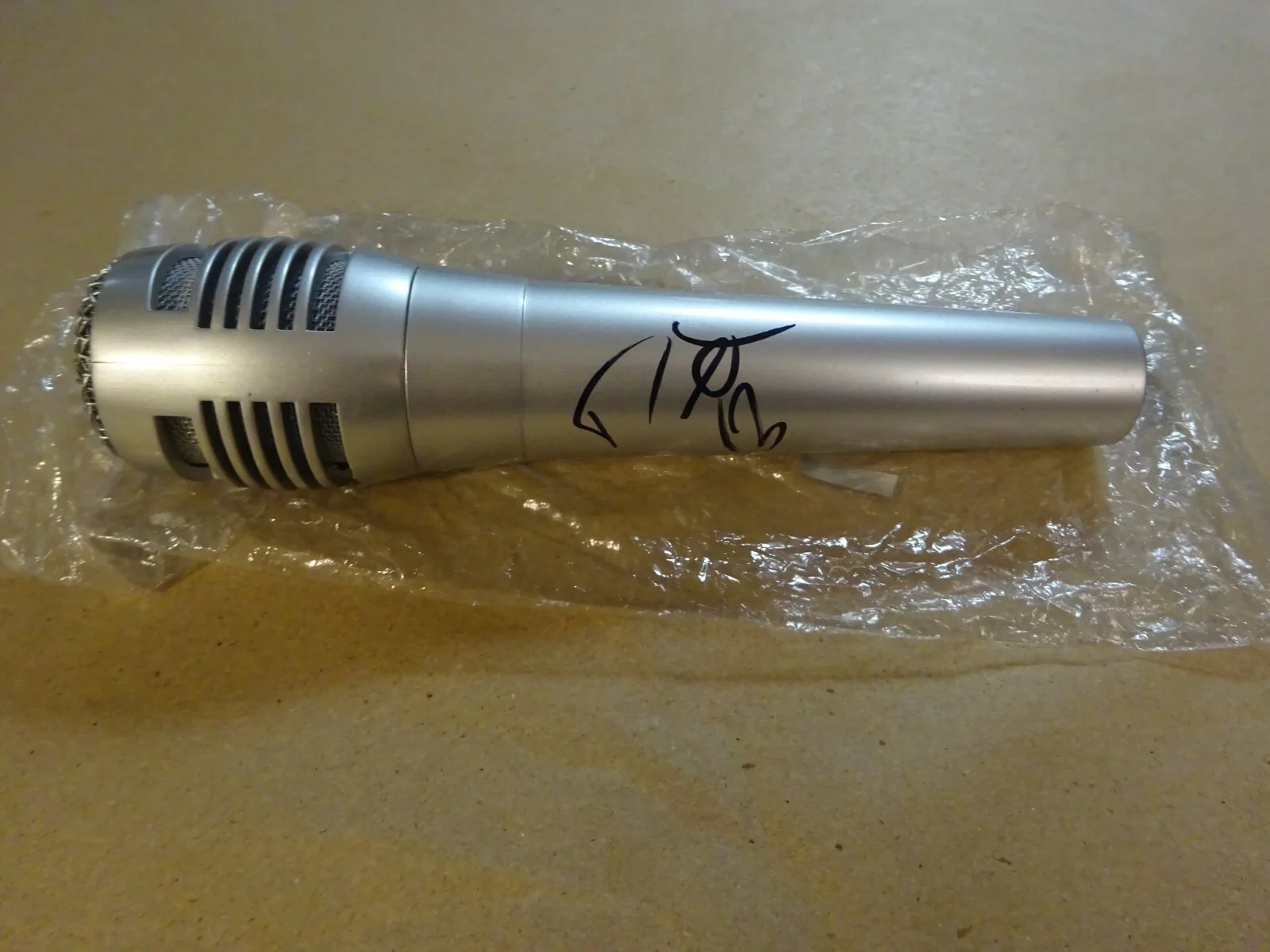 Signed DURAND JONES Autographed Microphone Musical Artist BECKETT BAS COA, image 2