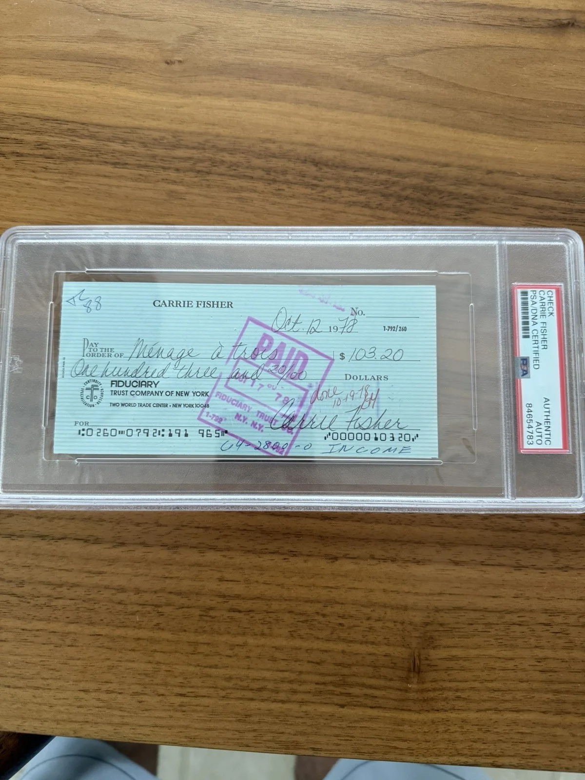 Carrie Fisher — Carrie Fisher (Leia) Signed Autograph Check Encapsulated PSA/DNA STAR WARS
