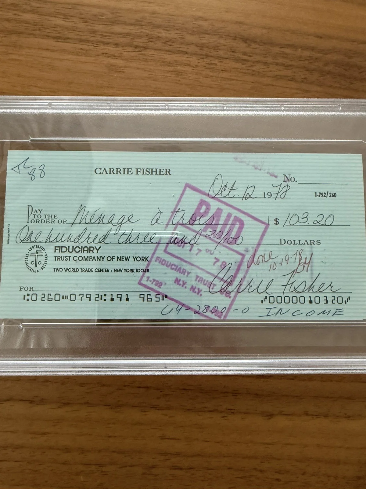 Carrie Fisher — Carrie Fisher (Leia) Signed Autograph Check Encapsulated PSA/DNA STAR WARS, image 4