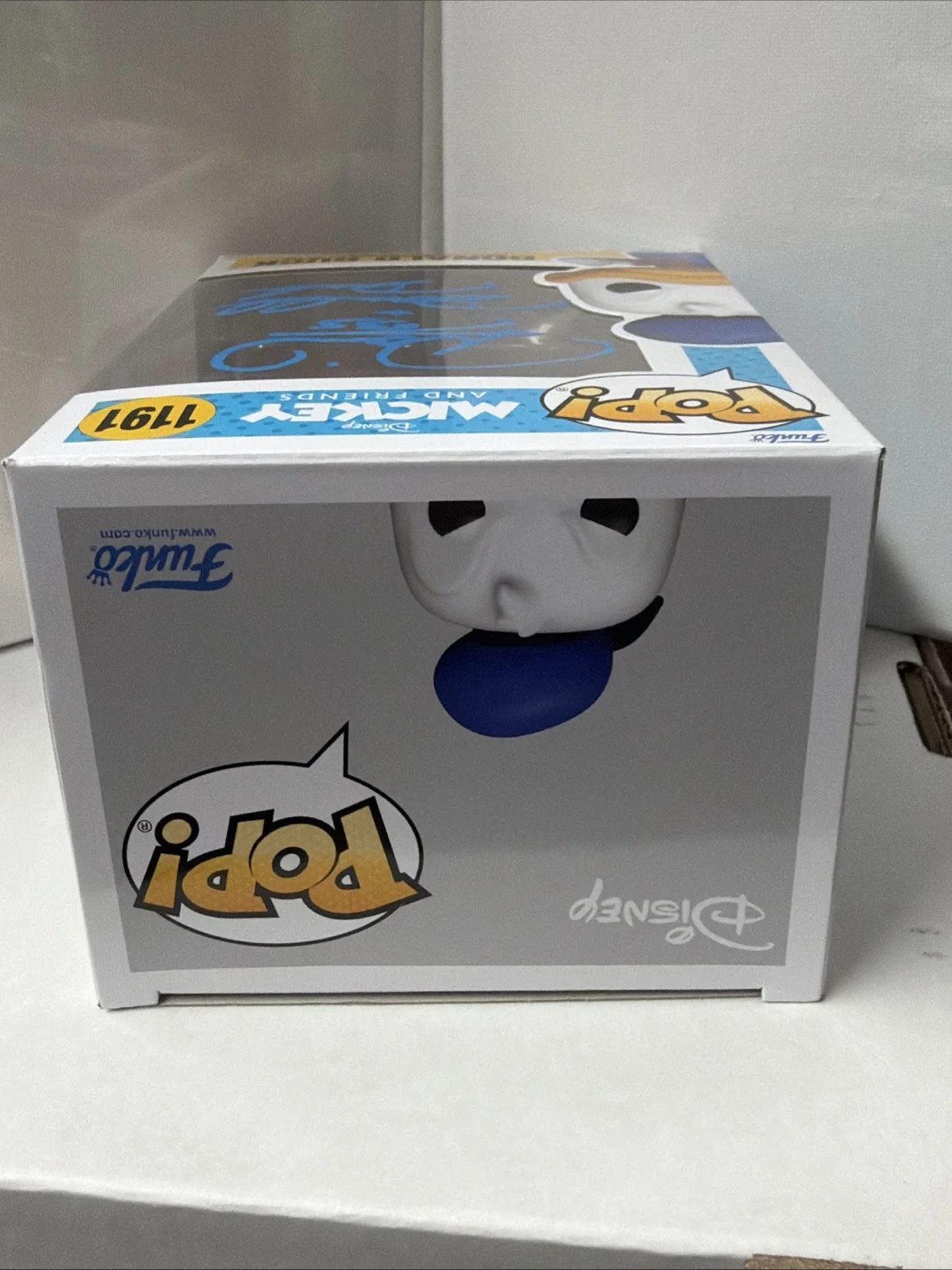 Daniel Ross — Daniel Ross Autographed Mickey And Friends Donald Duck #1191 Funko Pop! JSA COA, image 5
