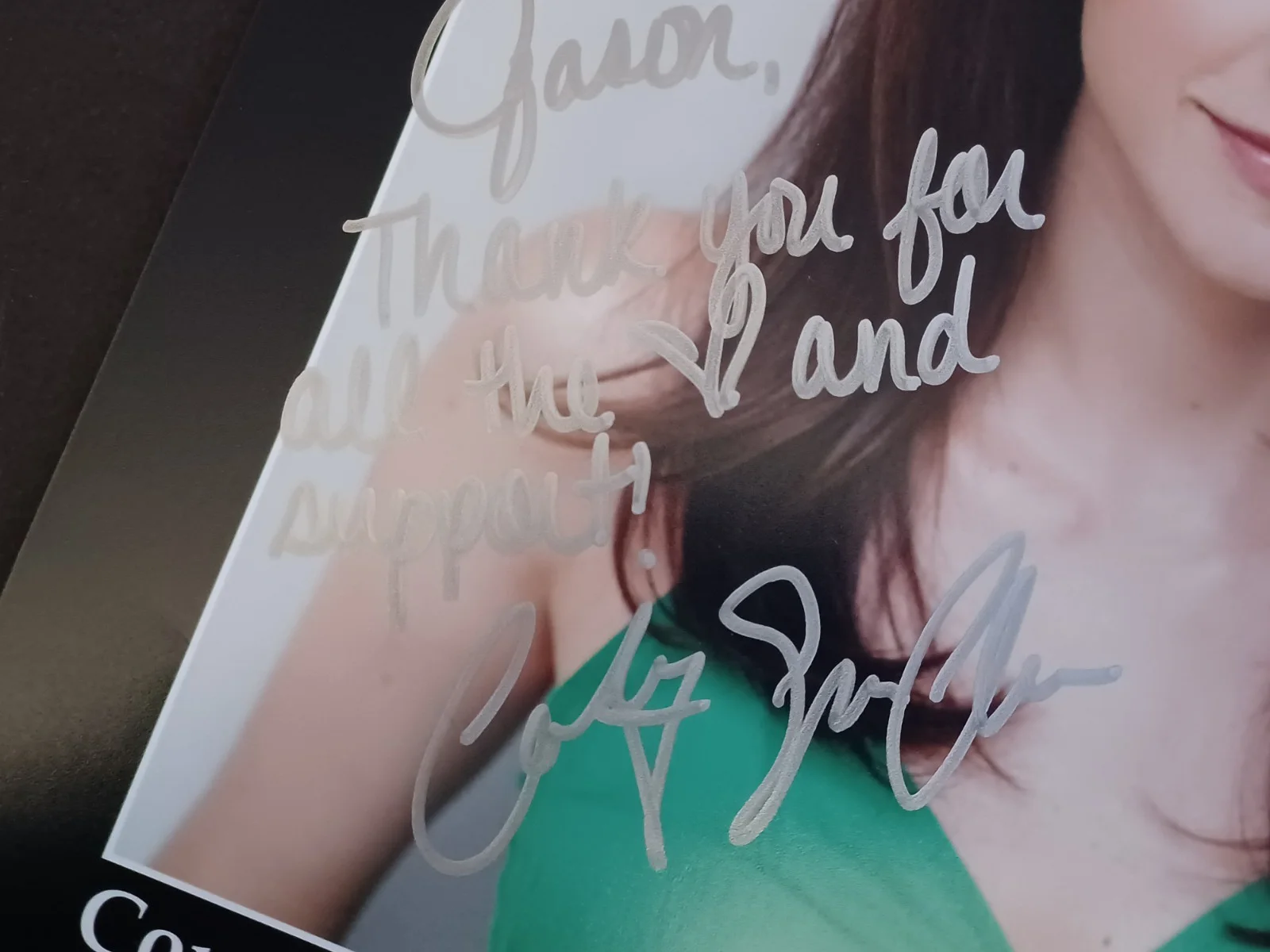 Courtney James Clark Signed 8x10 Photo - Jurassic World, The Mentalist, изображение 2